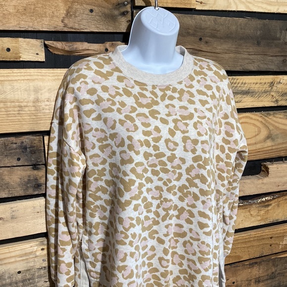 Aerie Cheetah‎ Print Pullover Crewneck Sweater Size XS - Picture 2 of 6